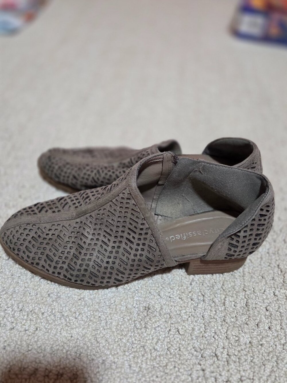 Women's fashion shoes